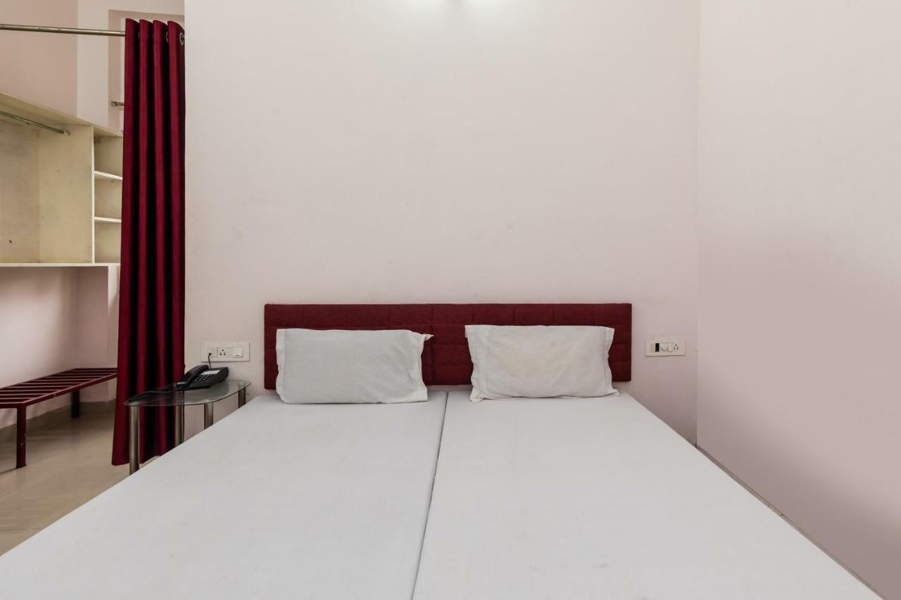 Spot On 48618 Vasundhara Gardens Hotel Bhopal Eksteriør billede
