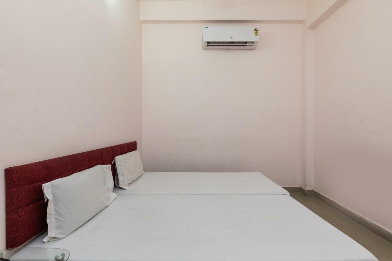 Spot On 48618 Vasundhara Gardens Hotel Bhopal Eksteriør billede