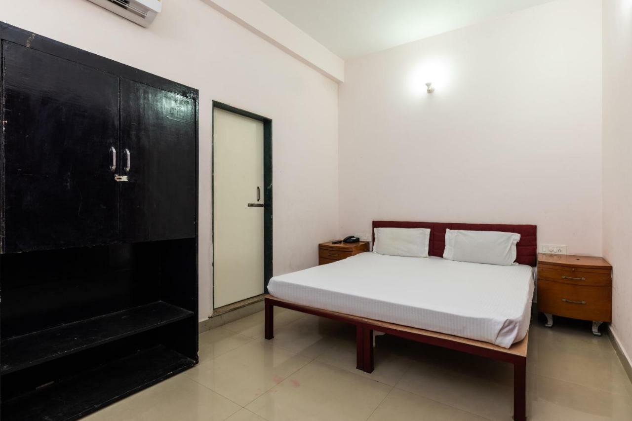 Spot On 48618 Vasundhara Gardens Hotel Bhopal Eksteriør billede